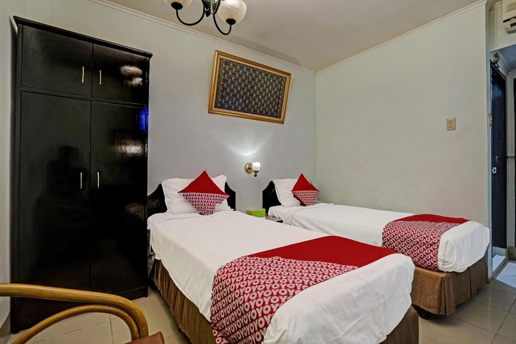 Super Oyo 91805 Hotel Wisma Bari Palembang Exteriör bild